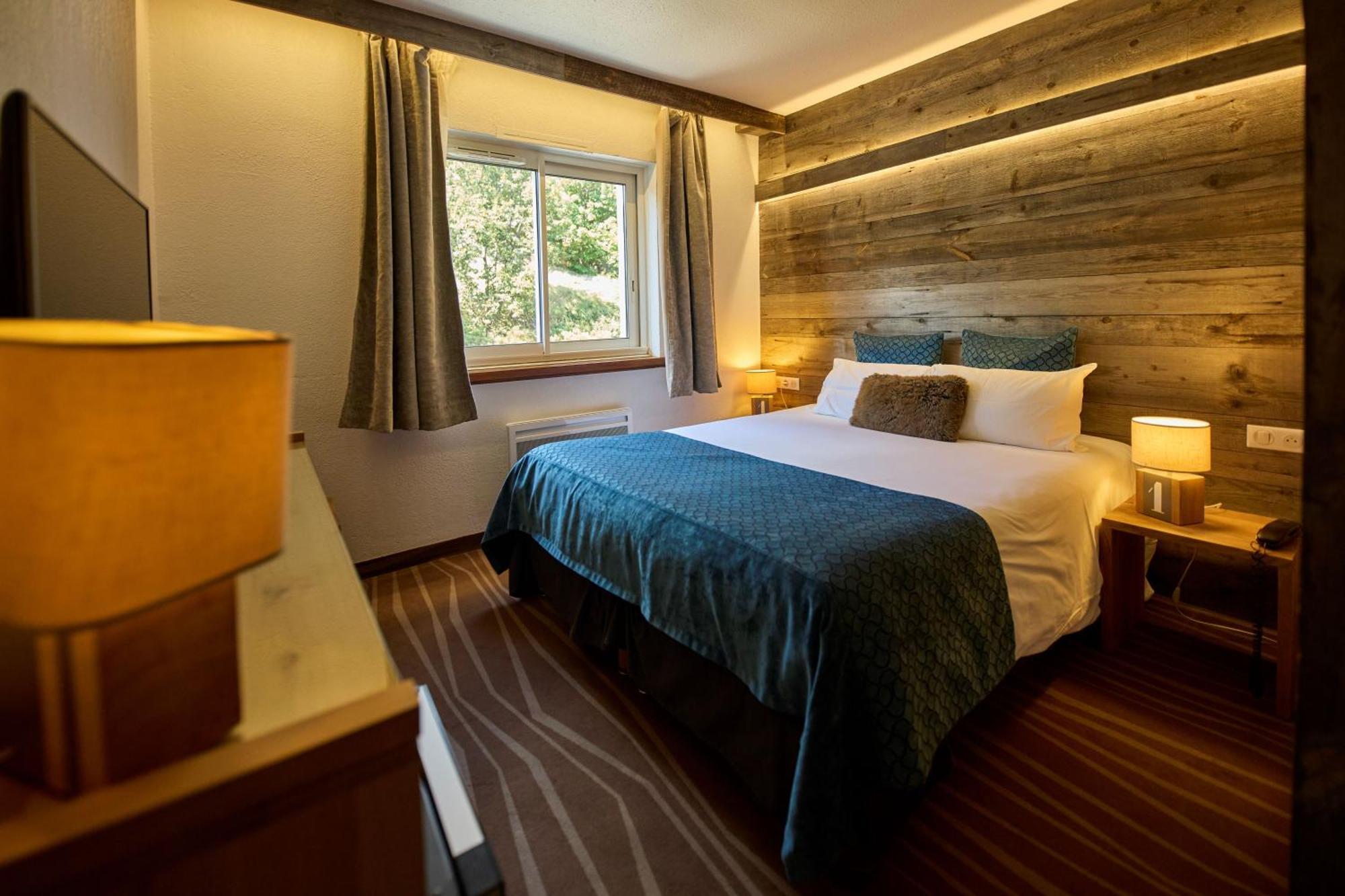 Hotel Le Grand Tetras Font-Romeu-Odeillo-Via Exteriér fotografie