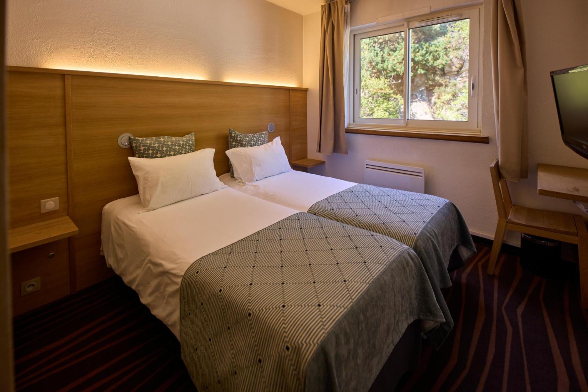 Hotel Le Grand Tetras Font-Romeu-Odeillo-Via Exteriér fotografie